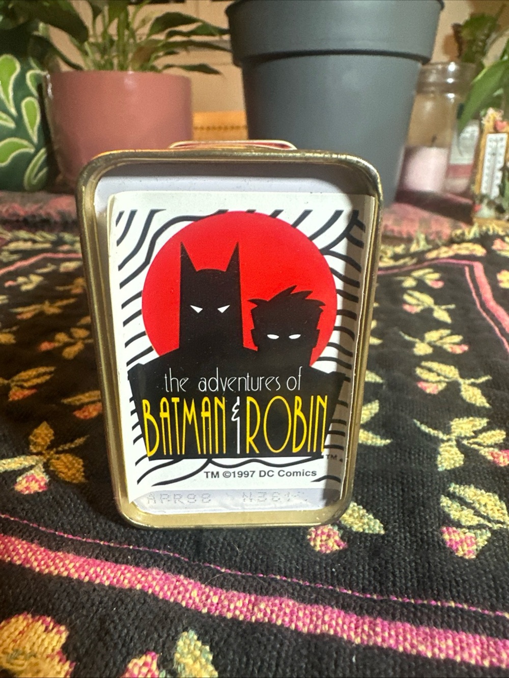 VTG 1997 BATMAN Whitmans Chocolates Metal Surprise Tin NO ACCESSORIES TIN ONLY